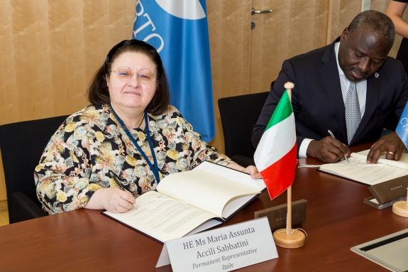 Ambassador Maria Assunta Accili Sabbatini, Permanent Representative of Italy, at the signature ceremony.